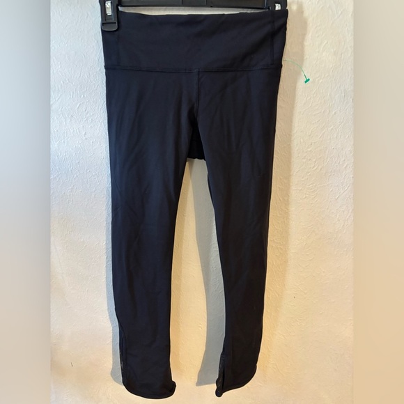 Lululemon Cropped‎ leggings size 2 - Picture 1 of 5
